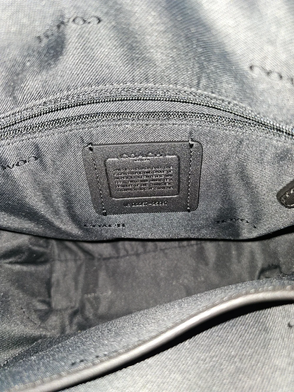 COACH Signature Canvas Tote in Gray/Black